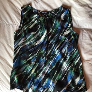 Nine West tank size XS